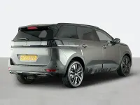 Usado Peugeot 5008 GTi 130 HP (95 kW) 2023 Cinzento SUV