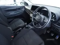 Używany Hyundai Bayon Premium 100 KM (73 kW) 2023 Biały SUV