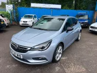 Used Vauxhall Astra SRi 110 HP (80 kW) 2017 Silver Hatchback
