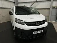 Used Vauxhall Vivaro Edition 120 HP (88 kW) 2021 White MPV