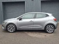 Used Renault Clio Evolution 90 HP (66 kW) 2023 Grey Hatchback