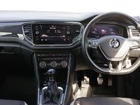 Begagnad VW T-Roc SEL 115 HK (84 kW) 2019 Grå SUV