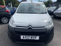 Used Citroën Berlingo 75 HP (55 kW) 2017 White MPV