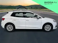 Used Skoda Fabia Comfort 70 HP (51 kW) 2023 Moon white metallic Hatchback