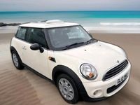 Begagnad Mini ONE Hatch 2012 Vit Halvkombi