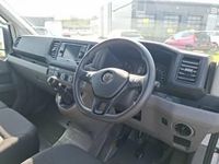 Usado VW Crafter Trendline 140 HP (102 kW) 2023 Branco Van