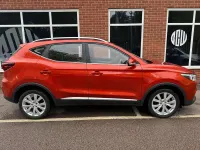 Used MG ZS Excite 111 HP (81 kW) 2019 Orange SUV
