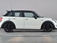 Used Mini Cooper S Hatch 192 HP (141 kW) 2019 White Hatchback