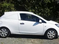 Used Vauxhall Corsa 95 HP (69 kW) 2016 White Van