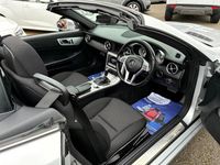 Used Mercedes SLK250 204 HP (150 kW) 2014 Silver Cabriolet