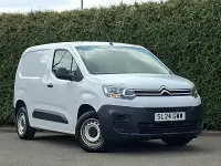 Used Citroën Berlingo 100 HP (73 kW) 2024 White MPV