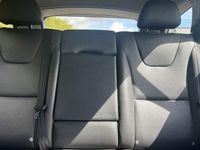 Used Volvo V60 CC 190 HP (139 kW) 2017 Estate