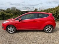 Used Ford Fiesta Zetec 2014 Red Hatchback