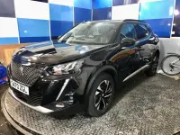 Used Peugeot 2008 Allure 100 HP (73 kW) 2020 Black SUV