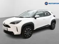 Second-hand Toyota Yaris Hybrid Design 2022 Alb Hatchback