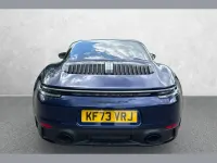 Begagnad Porsche 911 480 HK (353 kW) 2024 Blå Cab