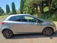 Used Mazda 2 Edition 84 HP (61 kW) 2014 Silver Hatchback