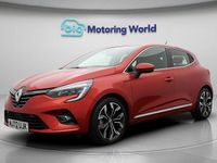 Usado Renault Clio V SE 140 HP (102 kW) 2022 Vermelho Citadino