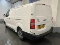 Used Toyota Proace Active 140 HP (102 kW) 2022 White MPV