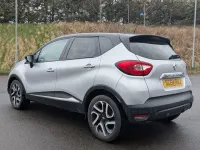 Używany Renault Captur Dynamique 90 KM (66 kW) 2014 Czarny SUV