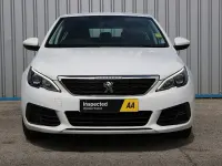 Used Peugeot 308 Access 100 HP (73 kW) 2018 White Hatchback