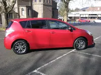 Used Toyota Verso 147 HP (108 kW) 2013 Red MPV