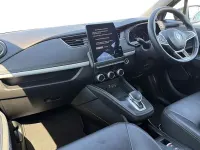 Used Renault Zoe Techno 100 kW (136 HP) 2024 Hatchback