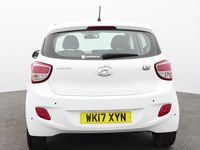 Used Hyundai i10 SE 87 HP (63 kW) 2017 White Hatchback