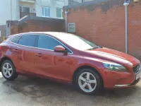 Used Volvo V40 SE 118 HP (86 kW) 2014 Red Hatchback