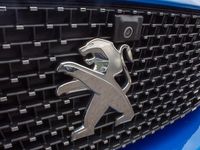 Used Peugeot 3008 Premium 131 HP (96 kW) 2022 Blue Estate
