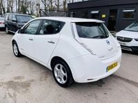 Usado Nissan Leaf Acenta 80 kW (109 HP) 2016 Branco Citadino