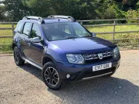 Used Dacia Duster Prestige 110 HP (80 kW) 2017 Blue SUV