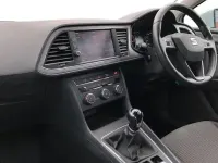 Used Seat Leon Sport 131 HP (96 kW) 2019 White Estate