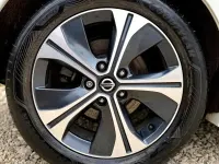 Used Nissan Leaf N-Connecta 110 kW (150 HP) 2020 White Hatchback