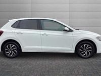 Used VW Polo Life 95 HP (69 kW) 2022 White Hatchback