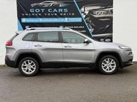 Used Jeep Cherokee Longitude Plus 170 HP (125 kW) 2015 Grey SUV