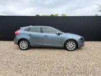 Used Volvo V40 SE Lux 150 HP (110 kW) 2012 Blue Hatchback