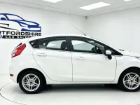 Used Ford Fiesta Zetec 2013 White Hatchback