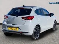 Usado Mazda 2 Homura-Aka 90 HP (66 kW) 2023 Cinzento Citadino