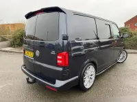 Second-hand VW Transporter Highline 150 CP (110 kW) 2016 Albastru Van