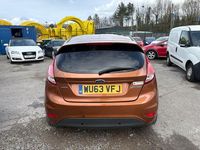 Used Ford Fiesta 95 HP (69 kW) 2013 Red Hatchback