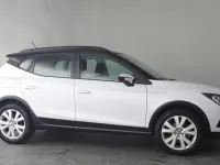 Used Seat Arona SE Technology 110 HP (80 kW) 2021 White SUV