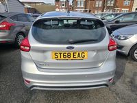 Used Ford Focus ST-Line 120 HP (88 kW) 2018 Silver Hatchback