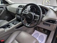 Used Jaguar F-Pace R-Sport 250 HP (183 kW) 2018 Grey SUV