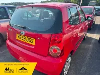Used Kia Picanto 64 HP (47 kW) 2009 Red Hatchback