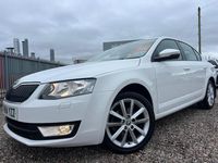 Used Skoda Octavia Elegance 150 HP (110 kW) 2014 White Hatchback