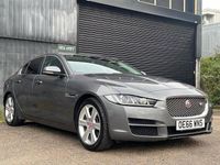 Begagnad Jaguar XE Portfolio 180 HK (132 kW) 2017 Grå Sedan