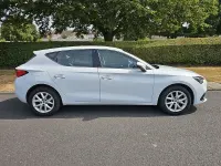 Used Seat Leon SE 110 HP (80 kW) 2022 White Hatchback