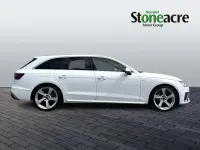 Used Audi A4 S-Line 204 HP (150 kW) 2024 White Estate