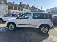 Used Skoda Yeti SE 110 HP (80 kW) 2015 White SUV